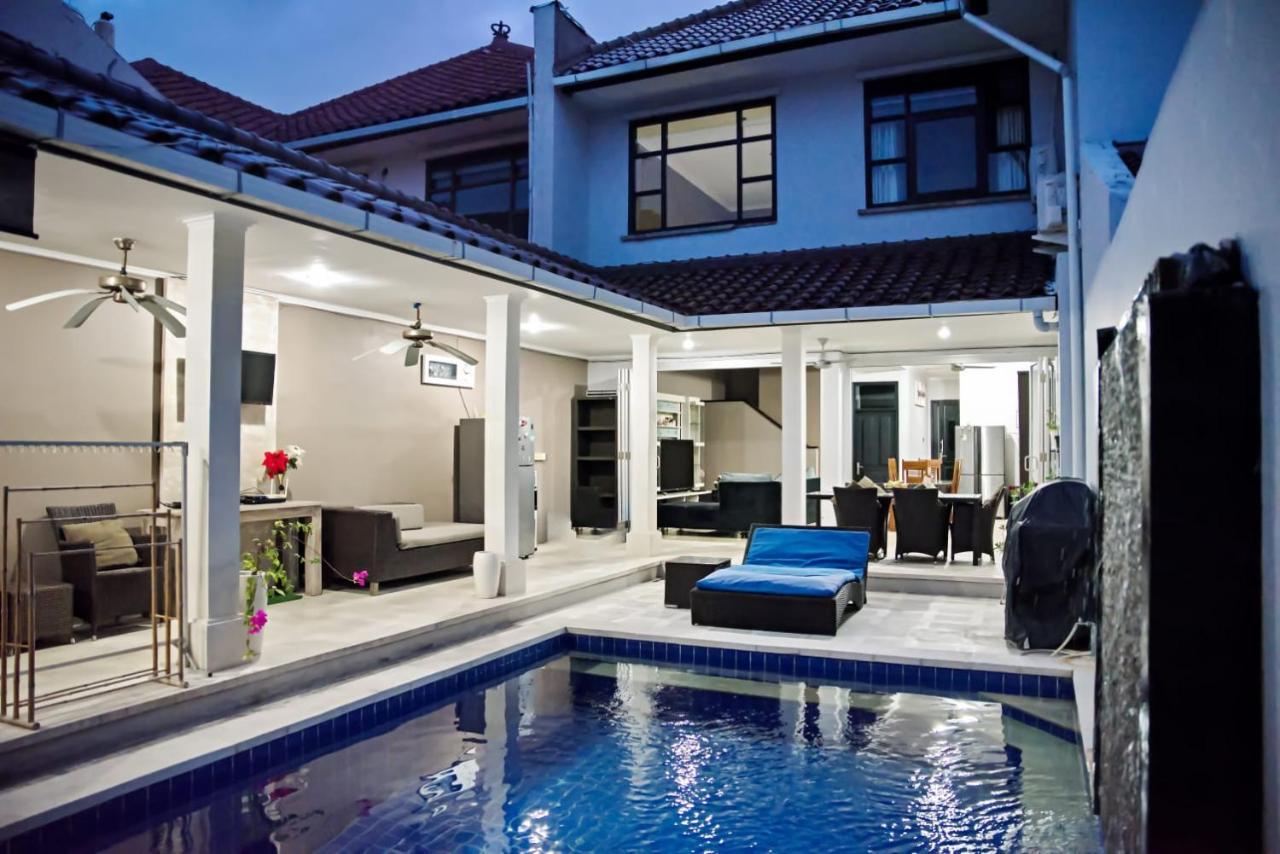 4 Bedroom Villa Kuta Regency B10 Exteriör bild